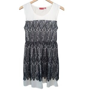 ELLE Women's Cream Black Lace Overlay Sleeveless Fit Flare Dress‎ Medium